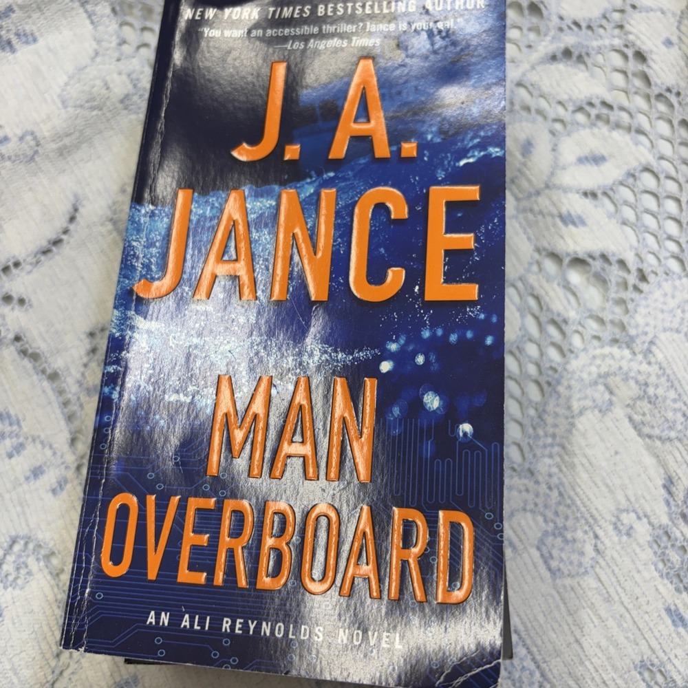 J.A. Jance Man Overboard Ali Reynolds Novel Paperback Fiction Suspense